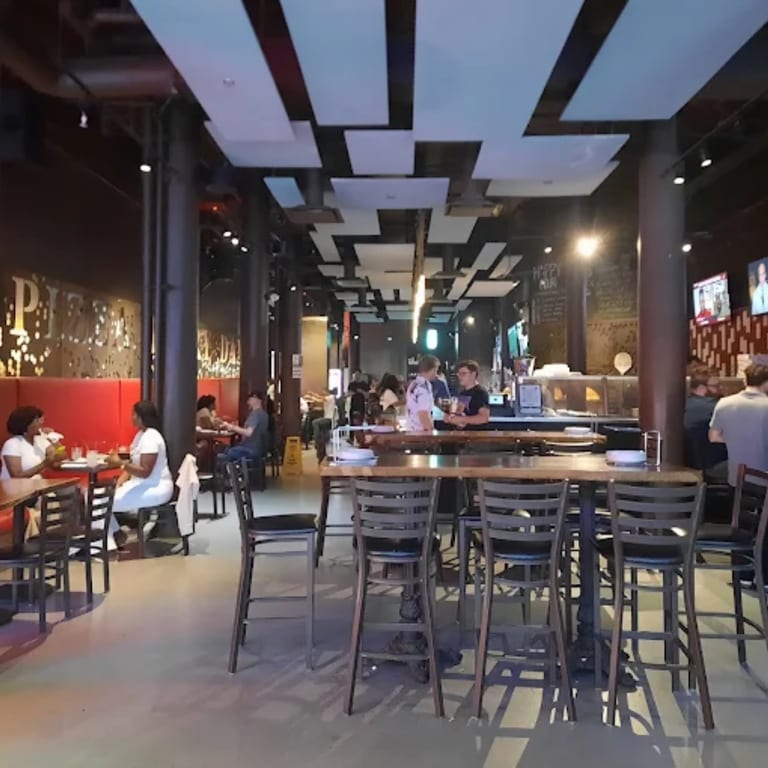 Dine In at Pizza (216)
